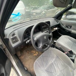 Tableau de bord PEUGEOT 306 PHASE 2 Diesel