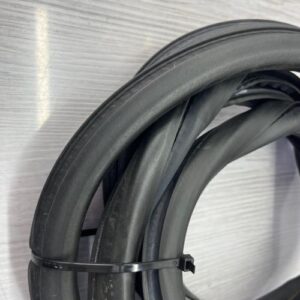 Joint de porte arriere gauche PEUGEOT 208 1 PHASE 2 Essence