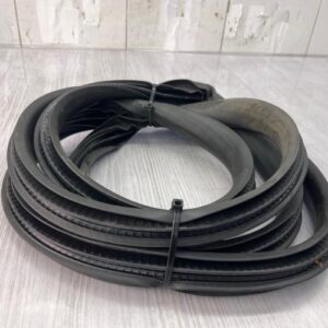 Joint de porte avant droite FORD FIESTA 7 PHASE 1 Essence
