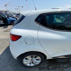 Aile arriere droit RENAULT CLIO 4 PHASE 2 Essence