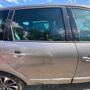 Porte arriere droit RENAULT SCENIC 3 PHASE 3 Diesel