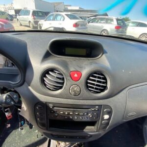 Tableau de bord CITROEN C2 PHASE 1 Diesel