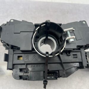 Com (Bloc Contacteur Tournant+Commodo Essuie Glace+Commodo Phare) CITROEN C3 3 PHASE 1 Diesel