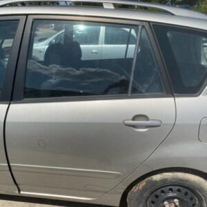 Custode arriere gauche TOYOTA COROLLA VERSO 1 Diesel
