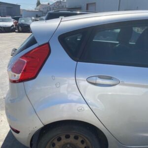 Aile arriere droit FORD FIESTA 6 PHASE 2 Diesel