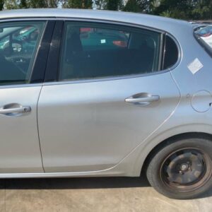 Porte arriere gauche PEUGEOT 208 1 PHASE 1 Diesel