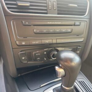 Autoradio d'origine AUDI A5 1 COUPE PHASE 1 Essence