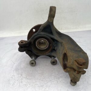 Fusee avant gauche PEUGEOT 208 1 PHASE 1 Essence