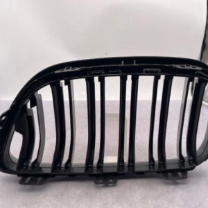 Grille de calandre droite BMW SERIE 2 F23 CABRIO PHASE 1 Essence