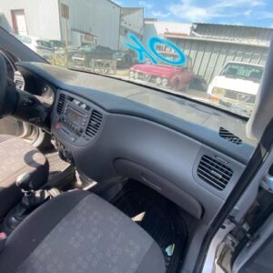 Tableau de bord KIA RIO 2 PHASE 1 Essence