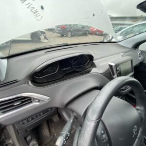 Tableau de bord PEUGEOT 208 1 PHASE 1 Diesel