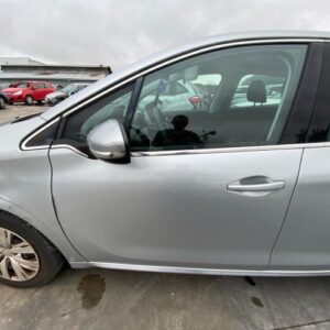 Porte avant gauche PEUGEOT 208 1 PHASE 1 Diesel