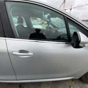 Porte avant droit PEUGEOT 208 1 PHASE 1 Diesel