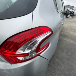 Feu arriere principal droit (feux) PEUGEOT 208 1 PHASE 1 Diesel