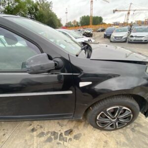 Aile avant droit DACIA SANDERO 1 Essence/GPL