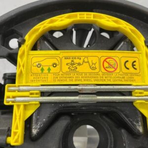Cric (Ensemble depannage) PEUGEOT 3008 1 PHASE 1 Diesel