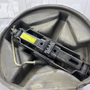 Cric PEUGEOT 106 PHASE 2 Essence