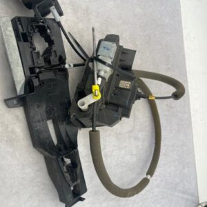 Serrure avant gauche NISSAN QASHQAI 2 PHASE 1 Essence