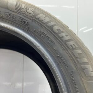 Pneu RENAULT CLIO 4 PHASE 2 BREAK Essence