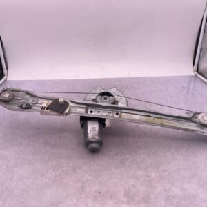 Leve vitre electrique arriere gauche RENAULT CLIO 3 PHASE 2 Essence