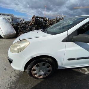 Aile avant gauche RENAULT CLIO 3 PHASE 1 Diesel