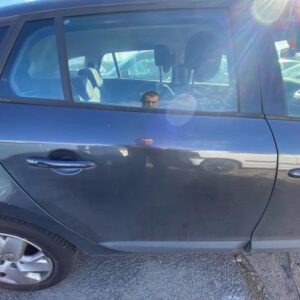 Porte arriere droit RENAULT MEGANE 3 PHASE 1 BREAK Diesel