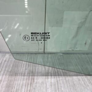 Vitre avant droit CITROEN SAXO PHASE 1 Essence