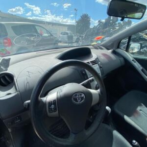 Tableau de bord TOYOTA YARIS 2 PHASE 1 Essence