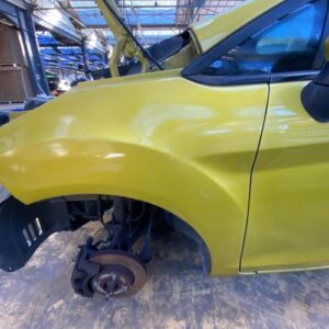 Aile avant gauche FORD FIESTA 6 PHASE 2 Essence